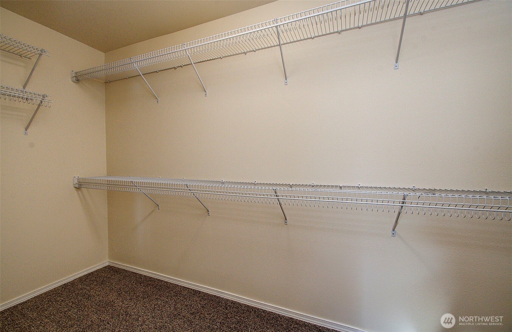 5732 L Street , Washougal, WA 98671