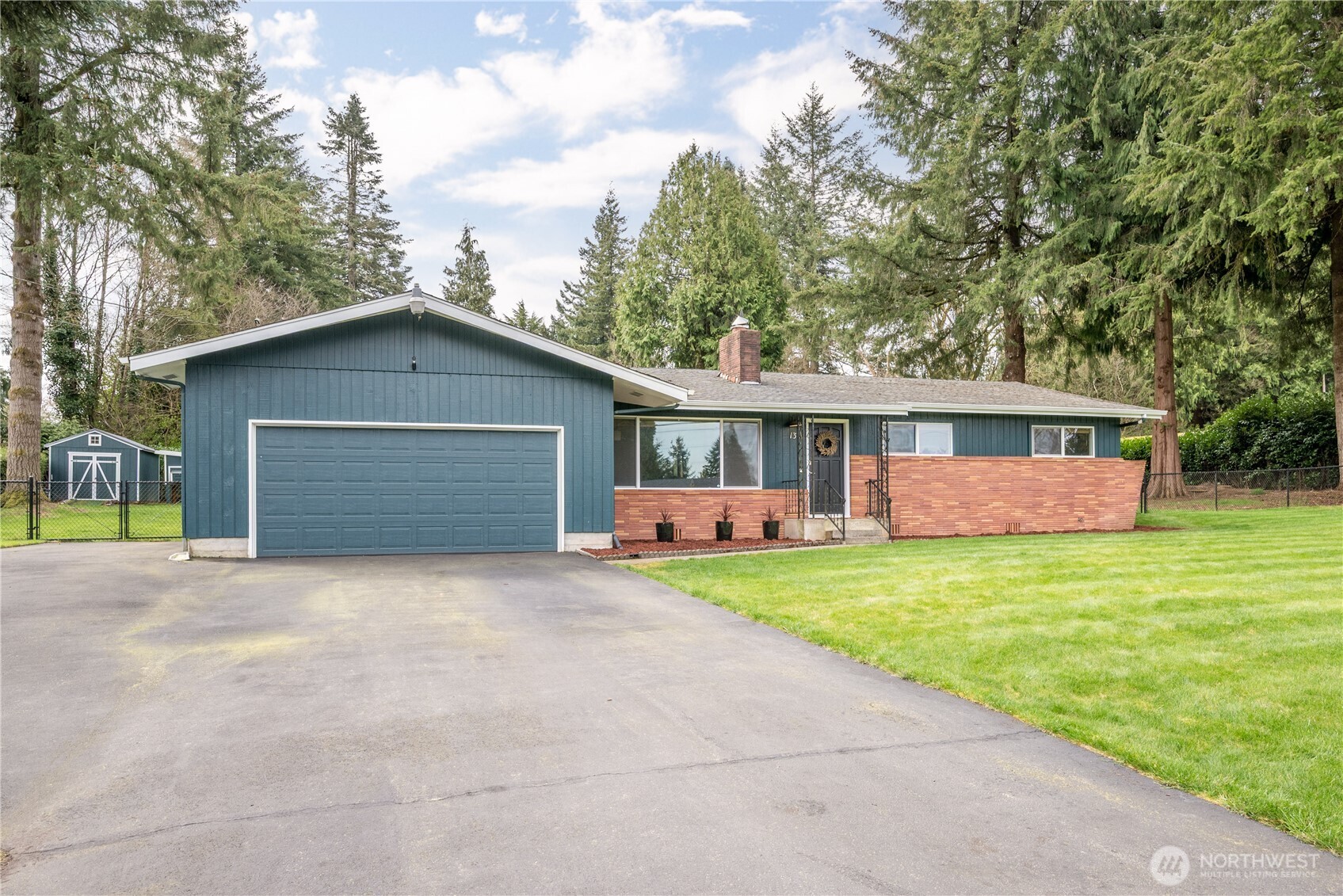 13 Laulainen Road , Longview, WA 98632