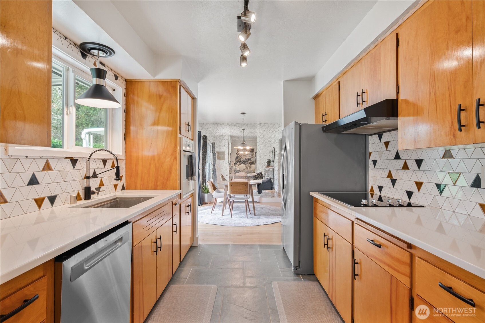 13 Laulainen Road , Longview, WA 98632