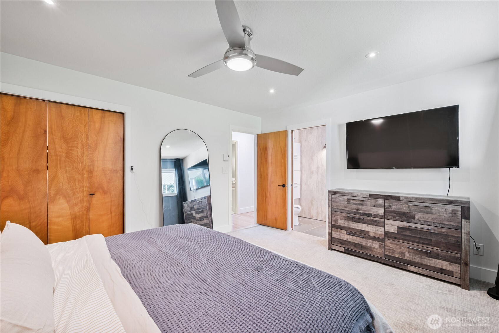 13 Laulainen Road , Longview, WA 98632