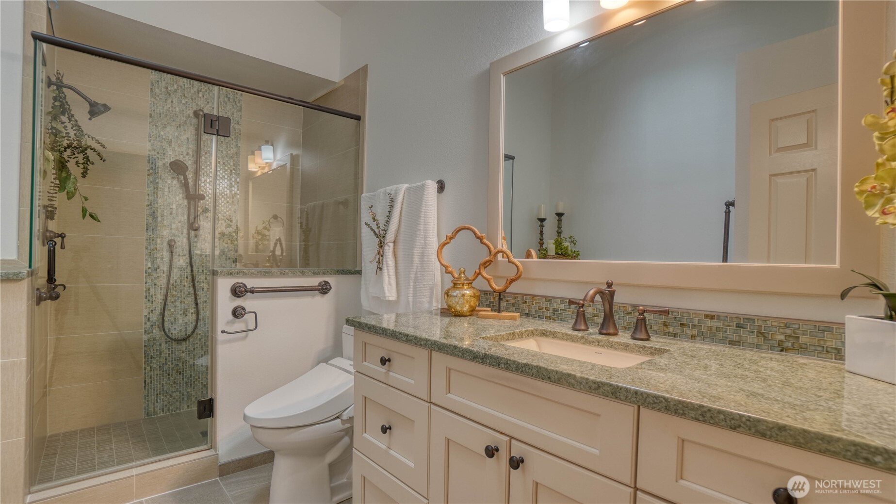 6215 59th Avenue Ct W, University Place, WA 98467