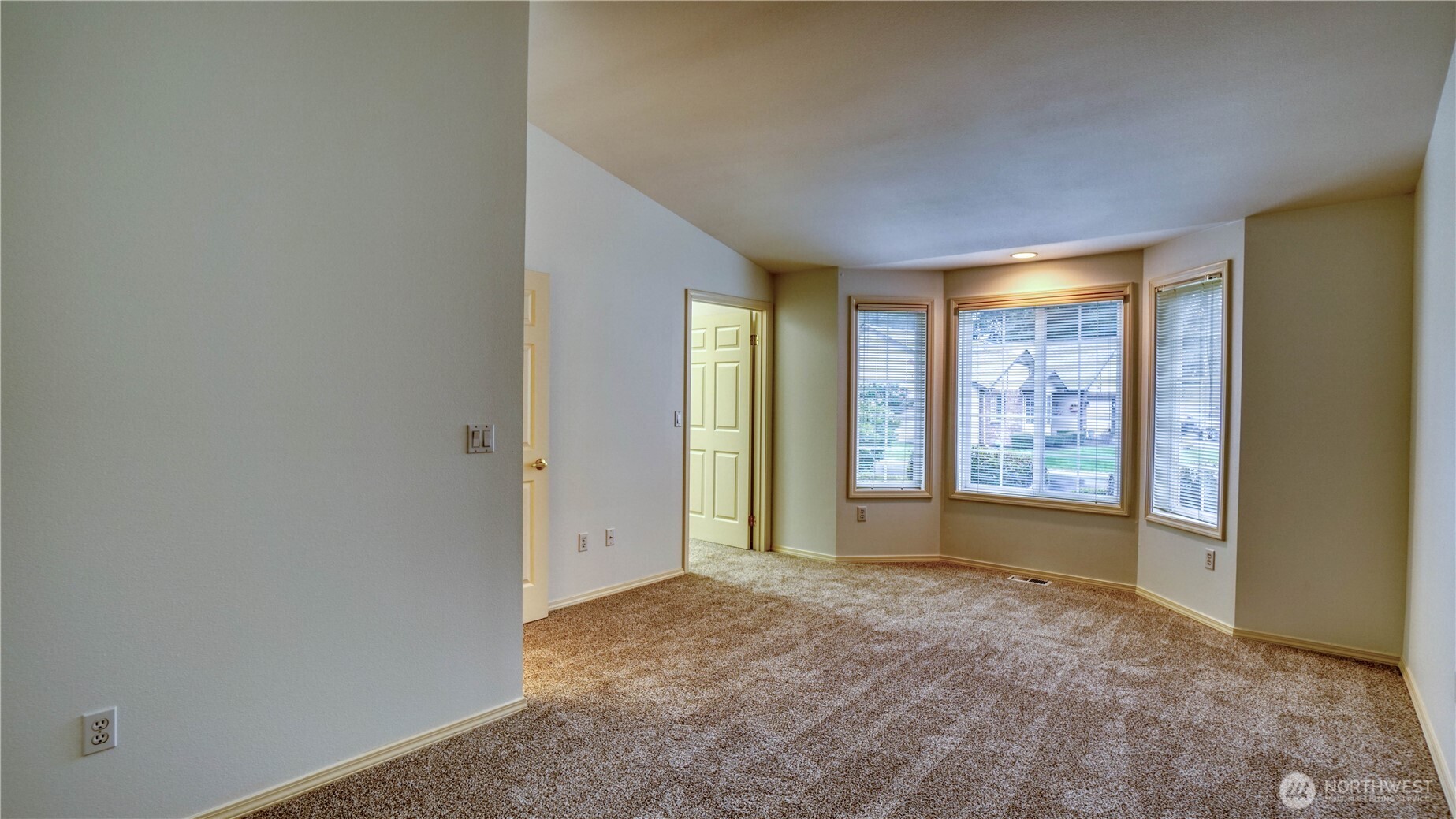 6215 59th Avenue Ct W, University Place, WA 98467