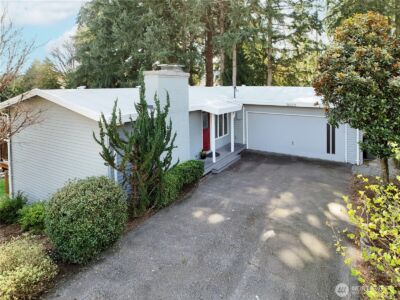 9425 NE 181st Lane , Bothell, WA 98011