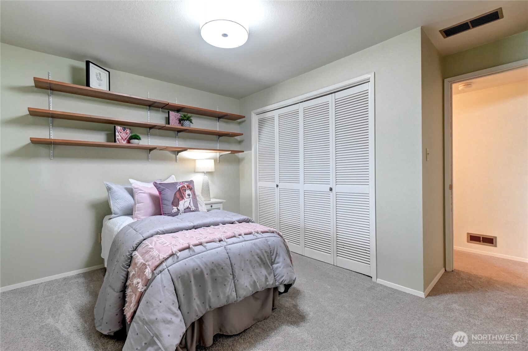 9425 NE 181st Lane , Bothell, WA 98011