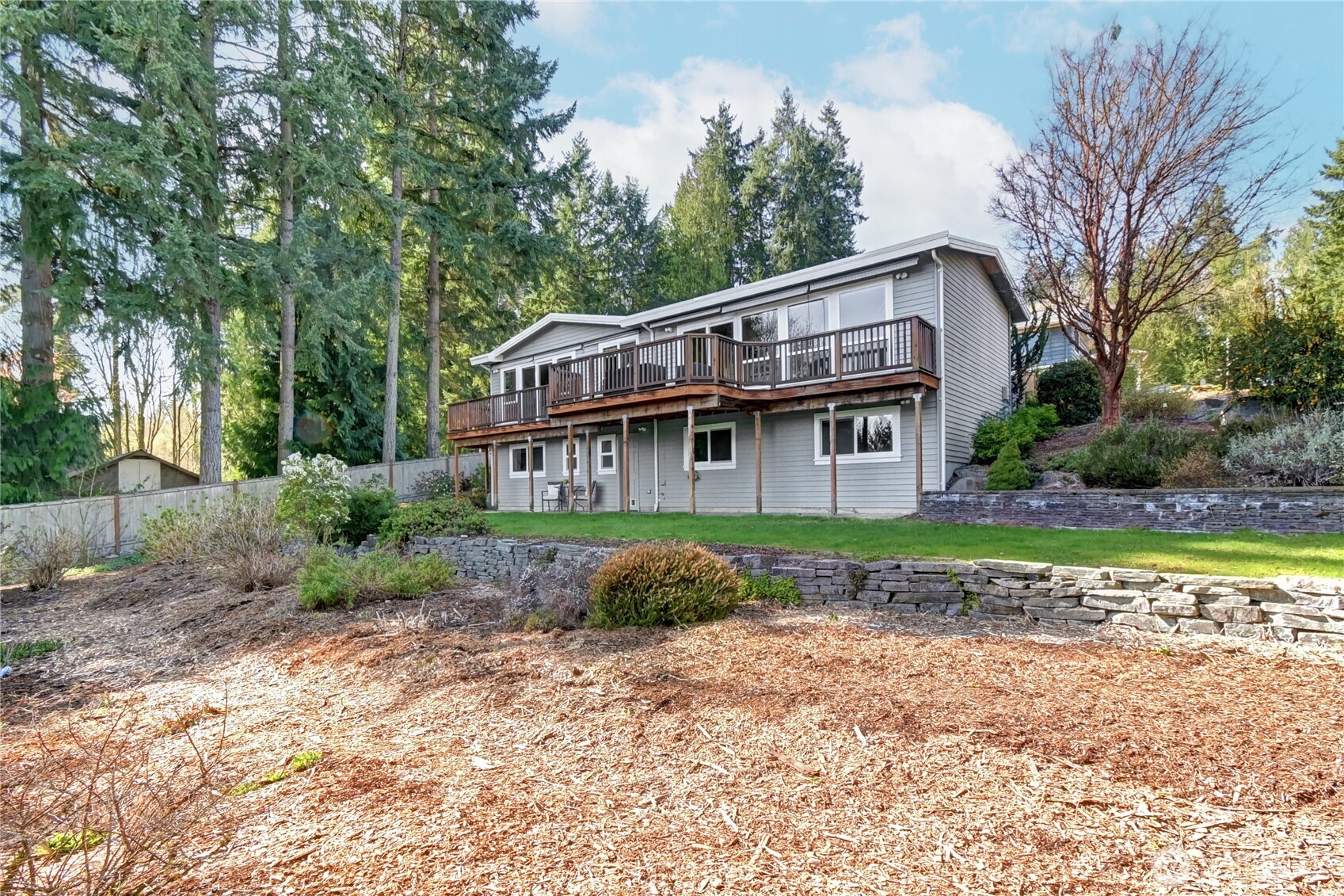 9425 NE 181st Lane , Bothell, WA 98011
