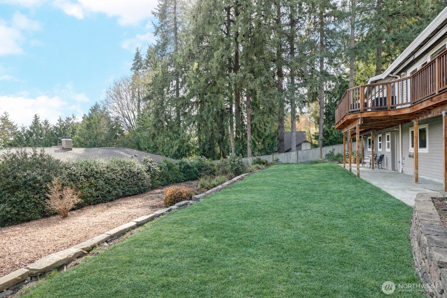 9425 NE 181st Lane , Bothell, WA 98011