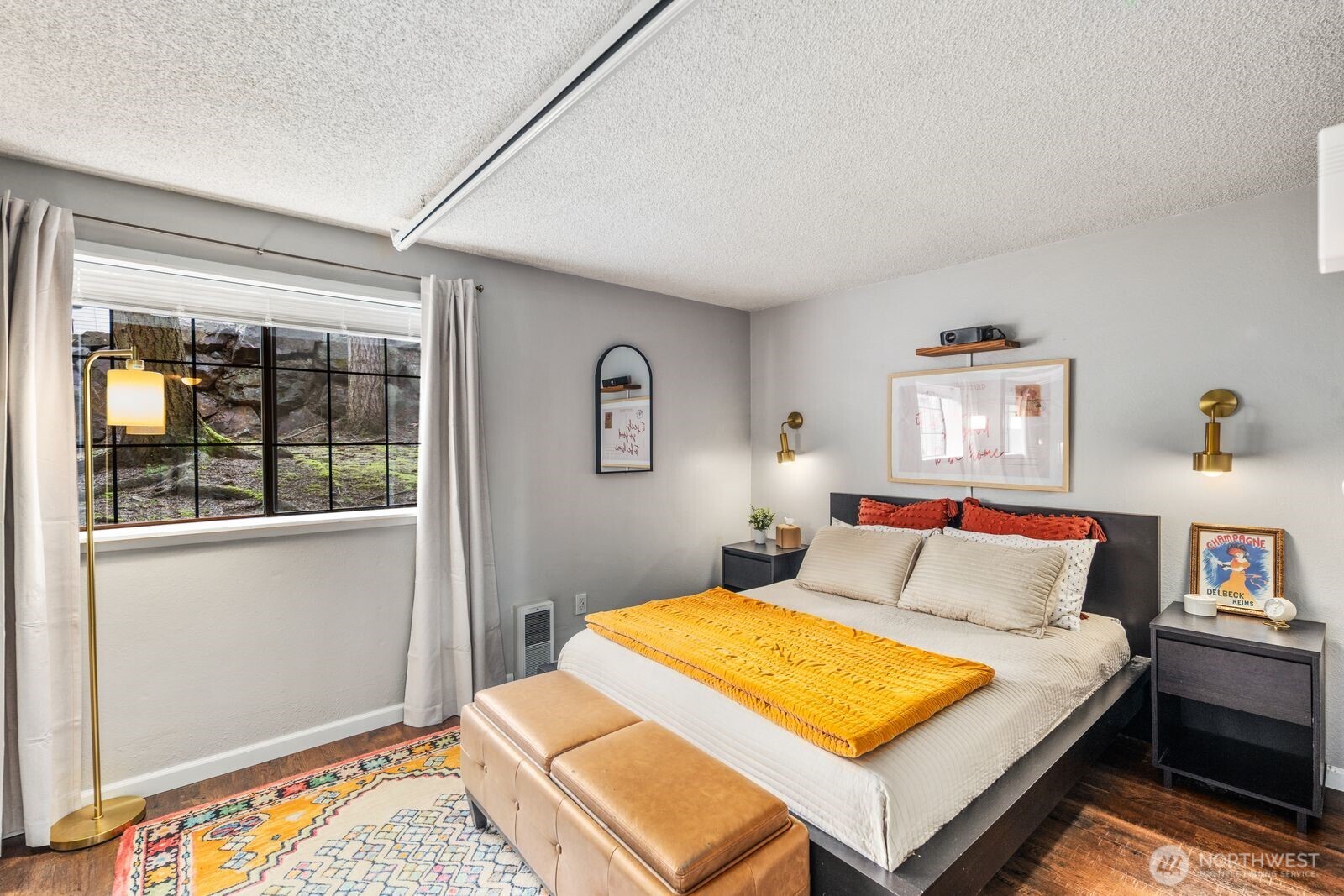 12505 NE 116th Street #A-12, Kirkland, WA 98034