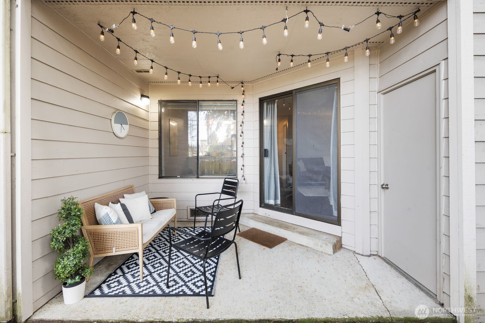 12505 NE 116th Street #A-12, Kirkland, WA 98034