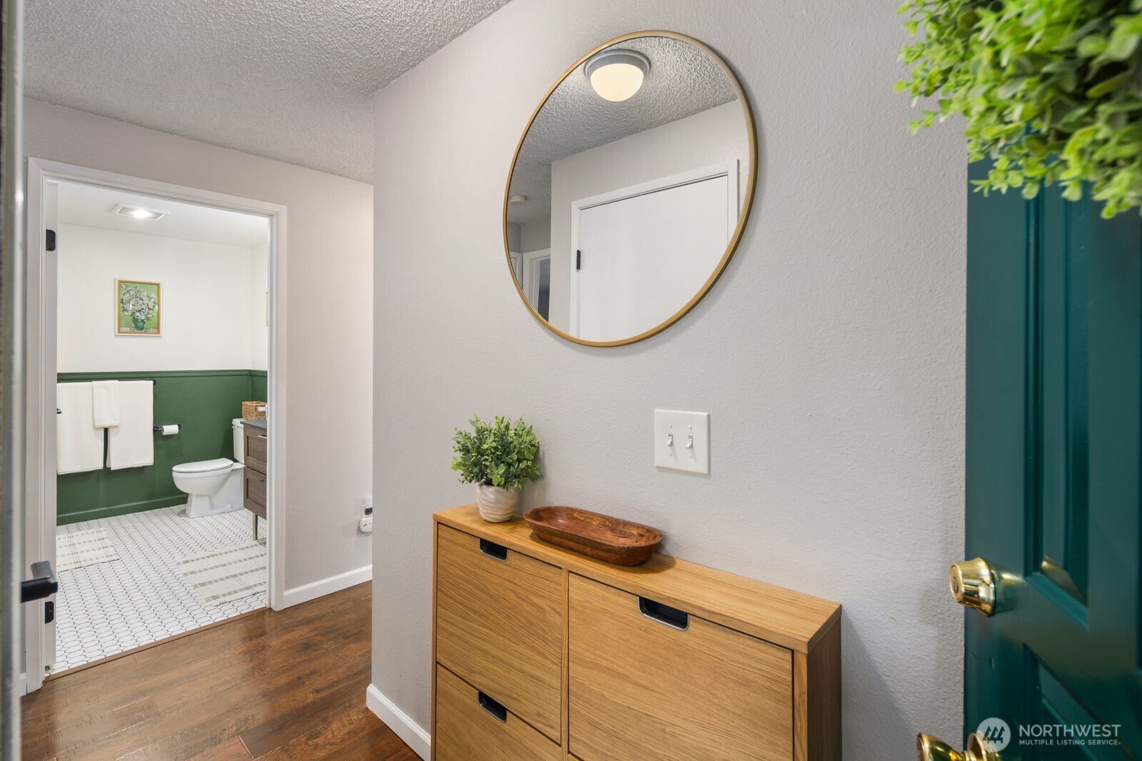 12505 NE 116th Street #A-12, Kirkland, WA 98034