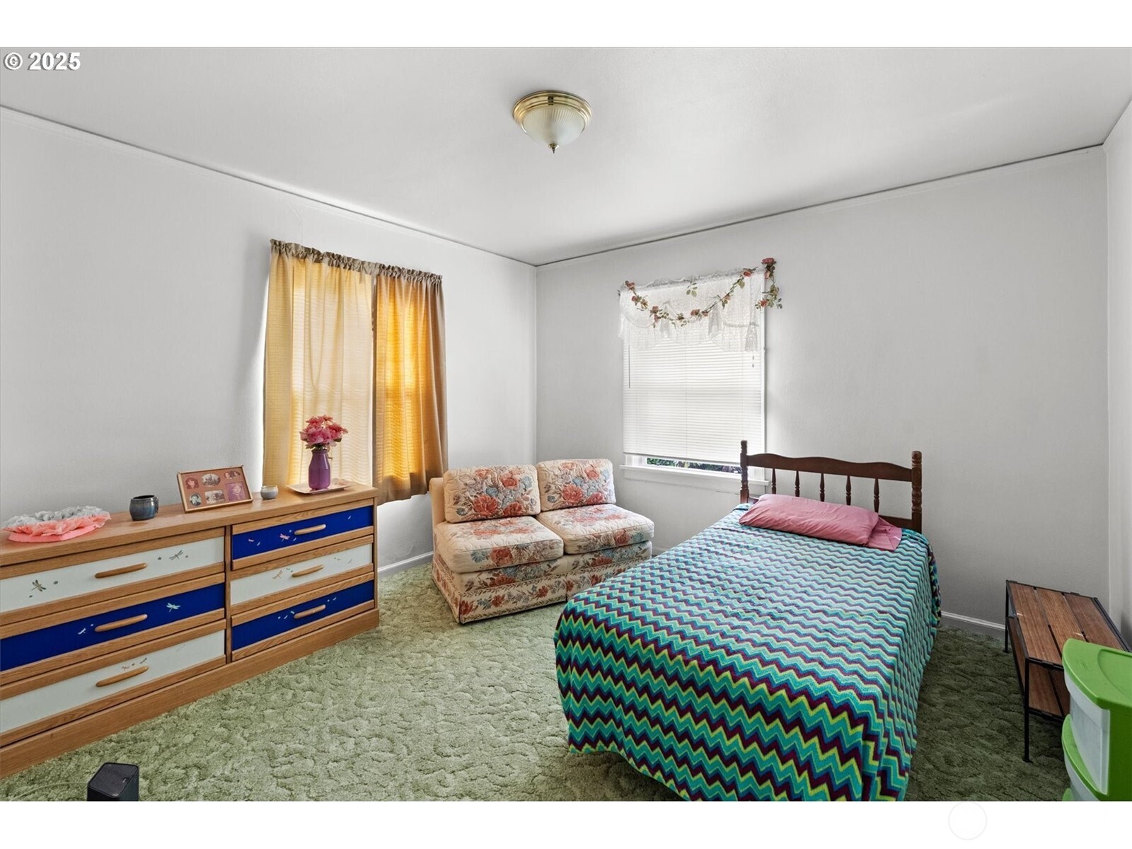 1202 21st Avenue , Longview, WA 98632