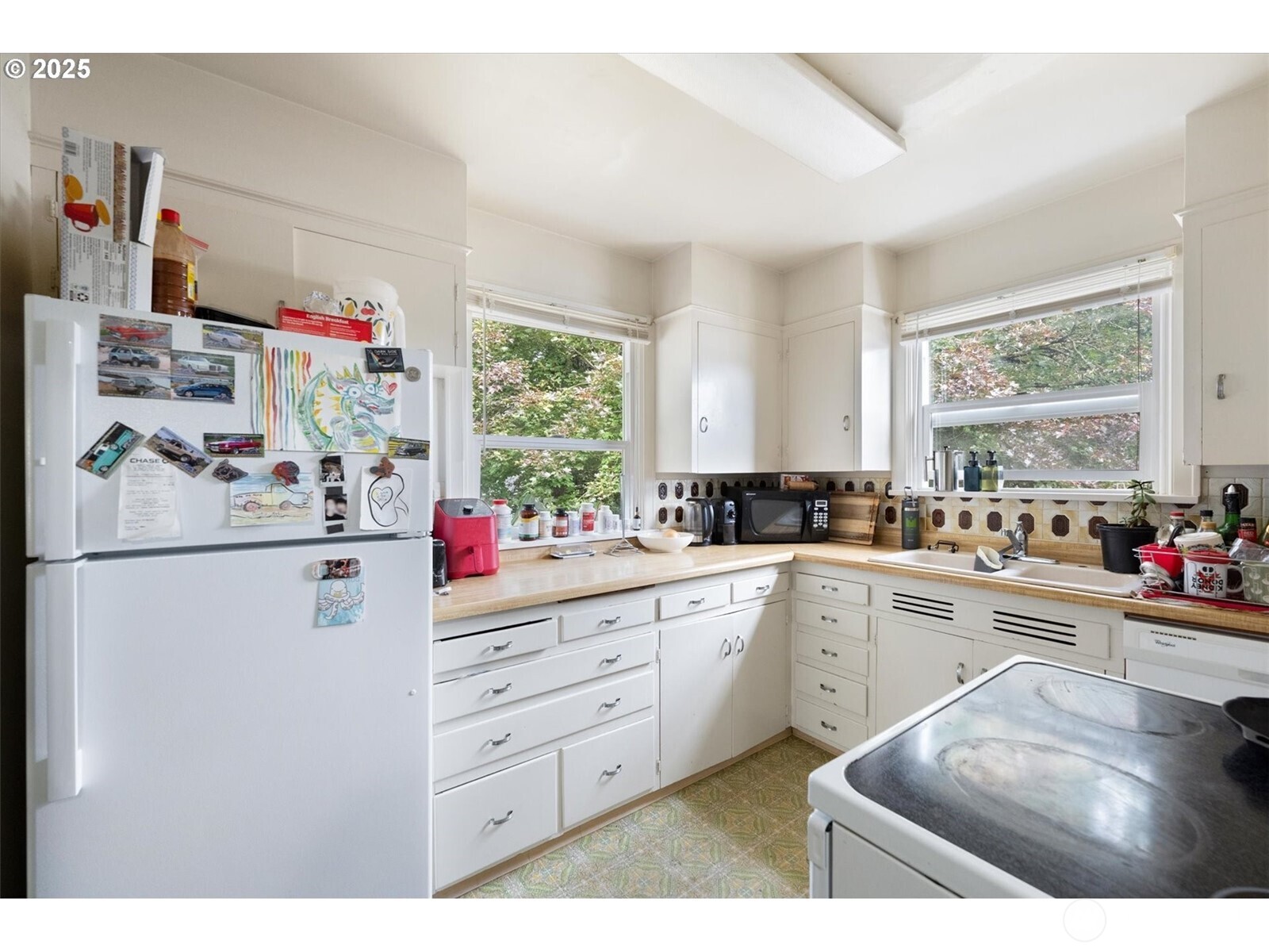 1202 21st Avenue , Longview, WA 98632