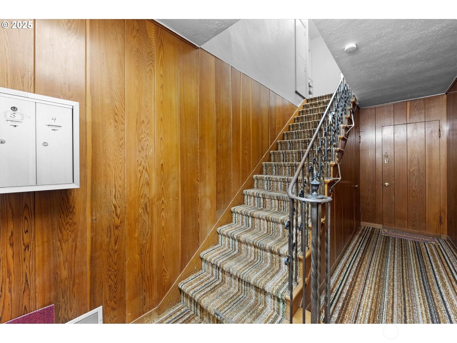 1202 21st Avenue , Longview, WA 98632