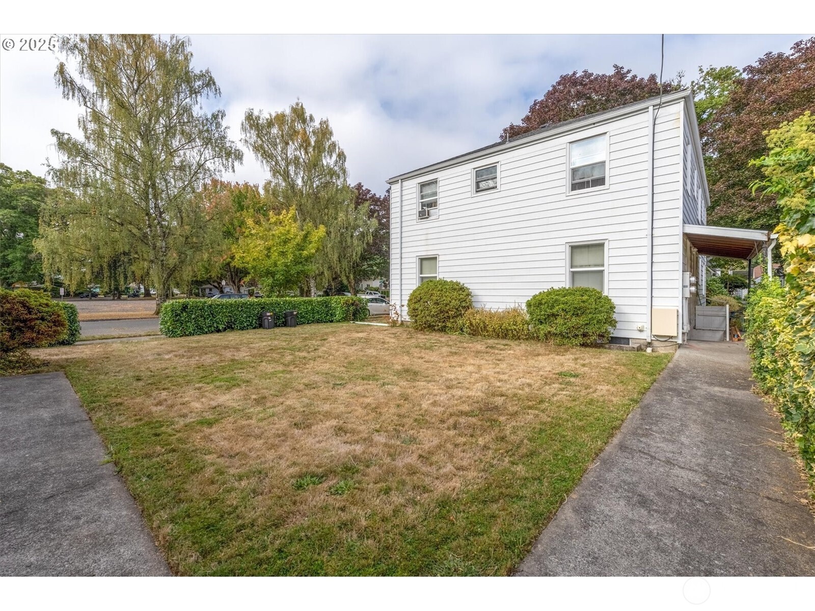 1202 21st Avenue , Longview, WA 98632