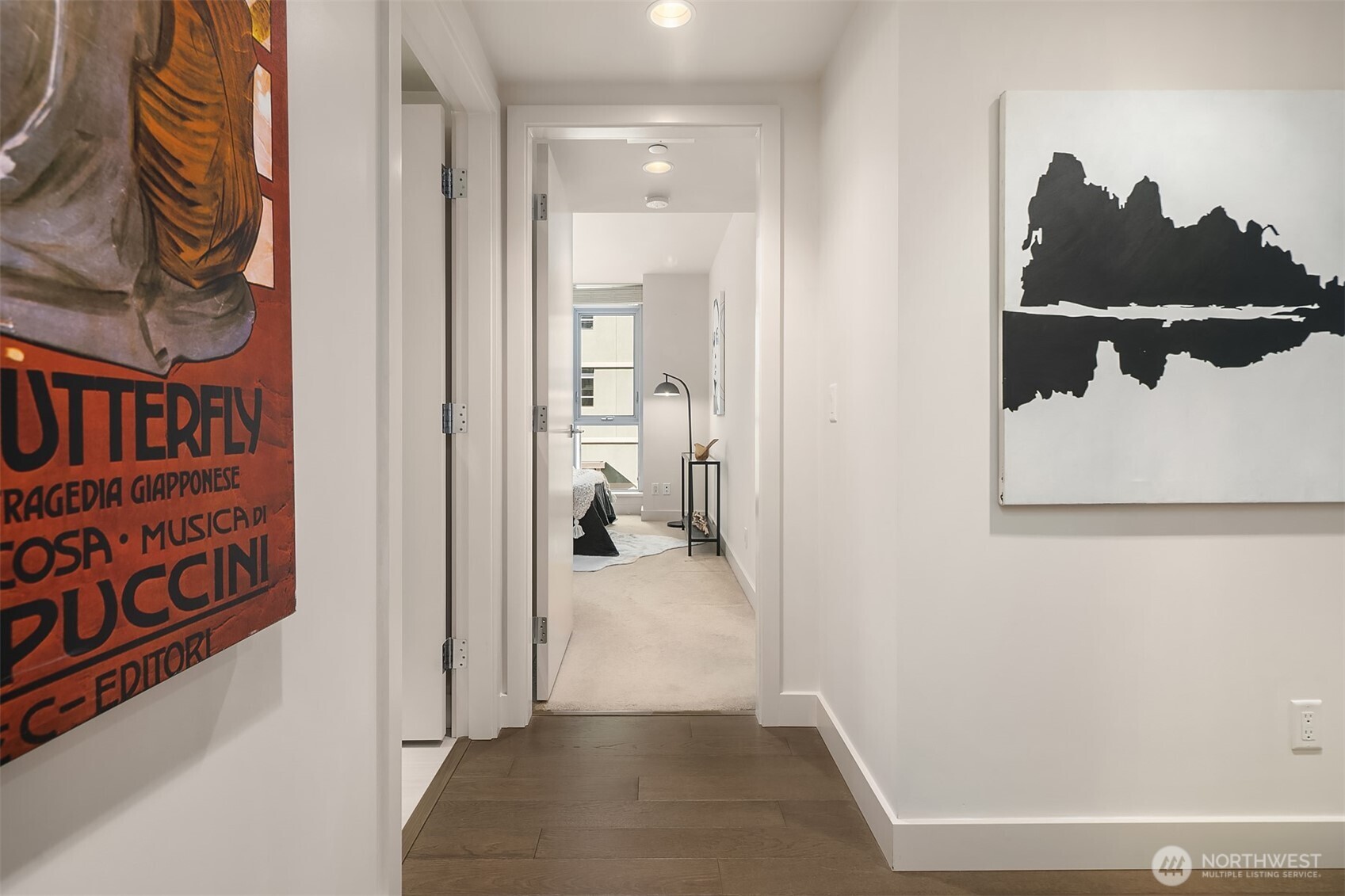 583 Battery Street #206N, Seattle, WA 98121