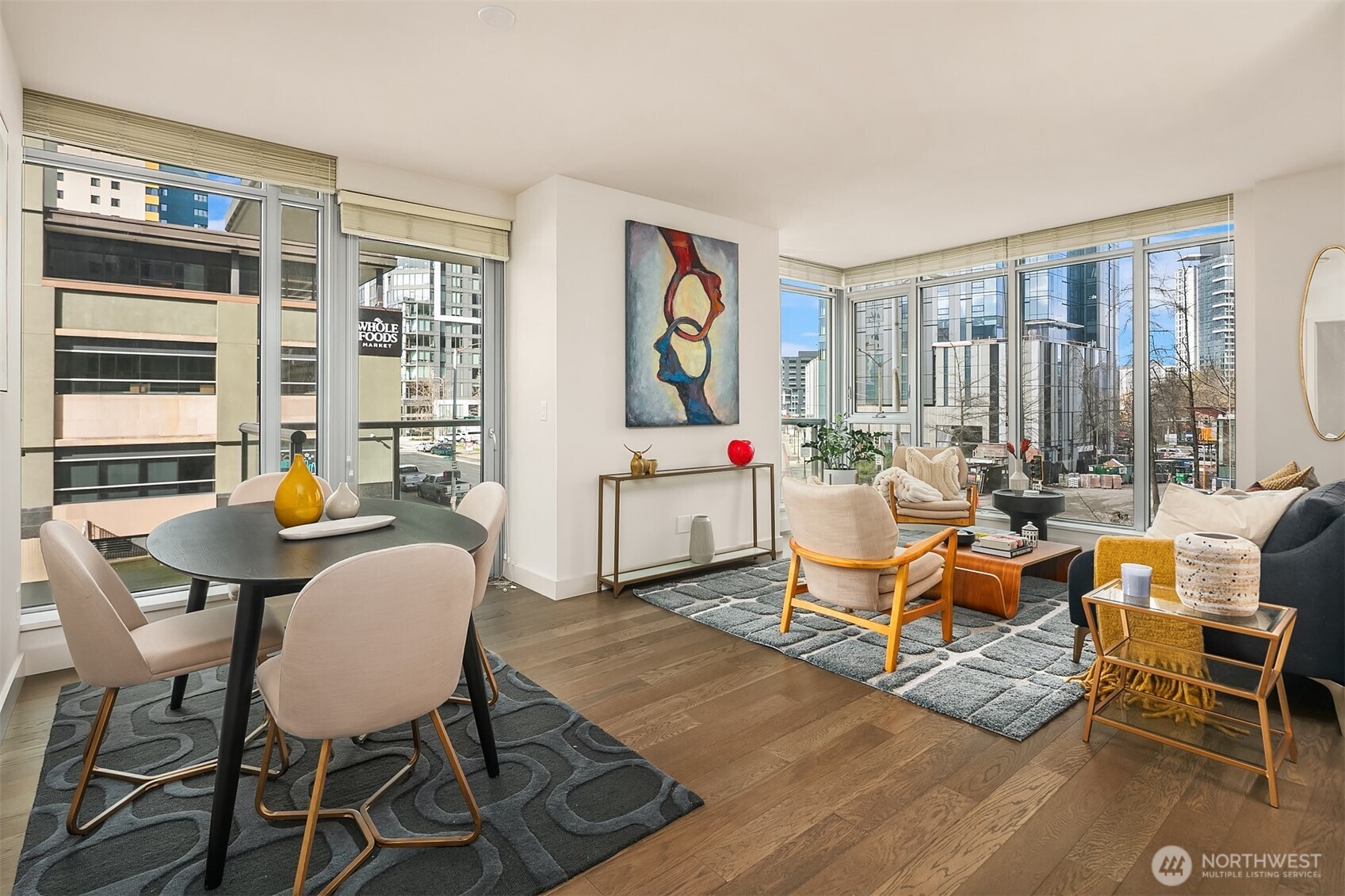 583 Battery Street #206N, Seattle, WA 98121