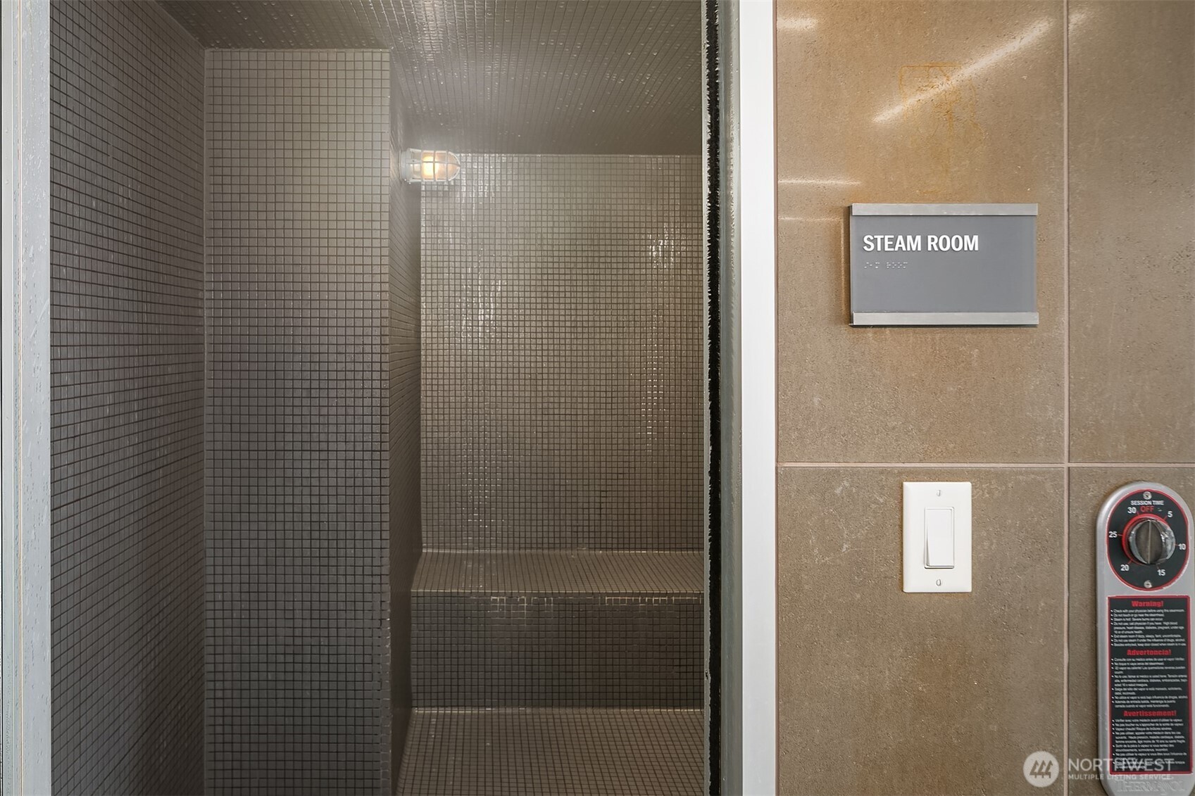 583 Battery Street #206N, Seattle, WA 98121