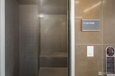 583 Battery Street #206N, Seattle, WA 98121 - Photo 23