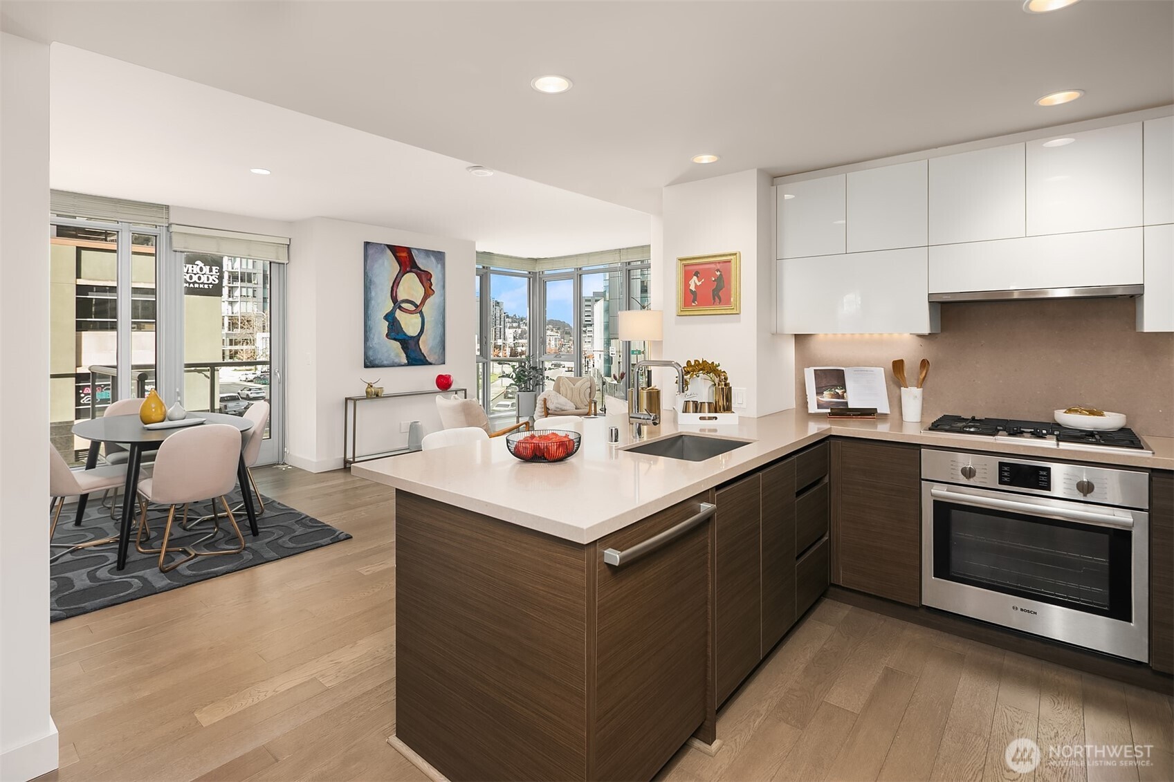 583 Battery Street #206N, Seattle, WA 98121