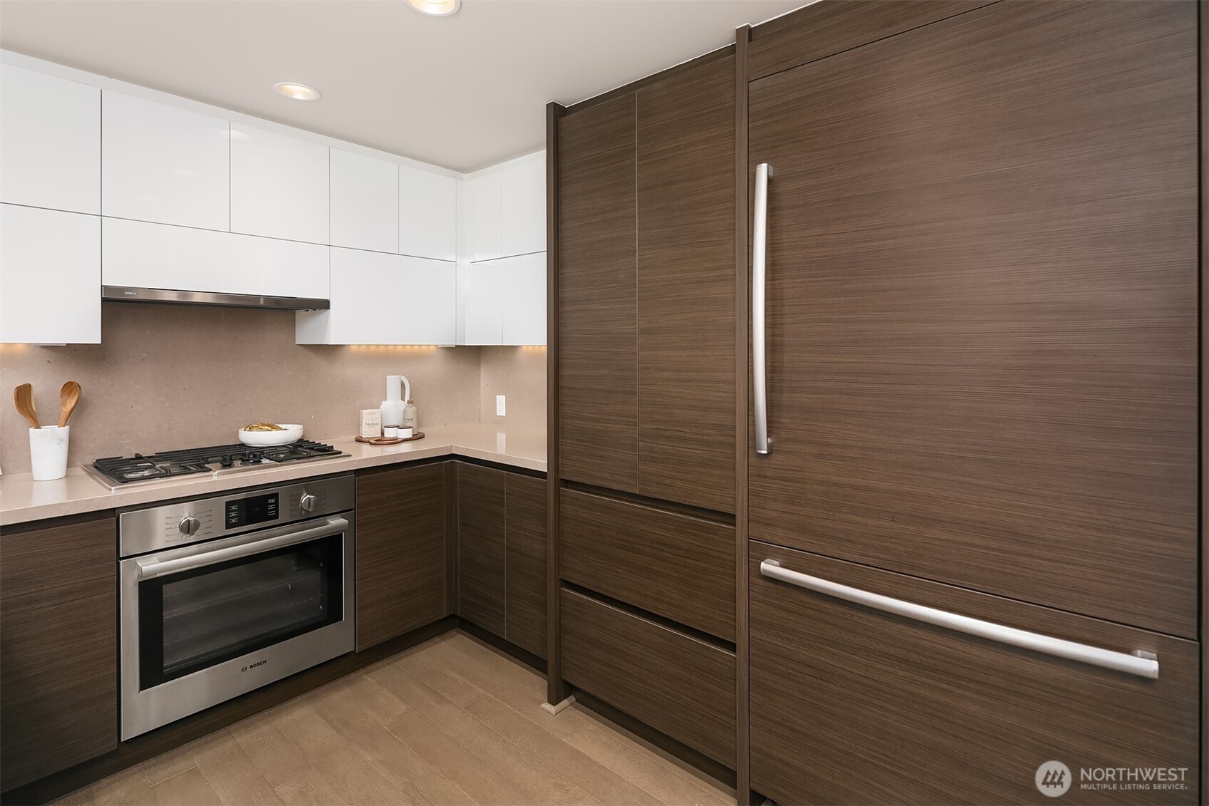 583 Battery Street #206N, Seattle, WA 98121