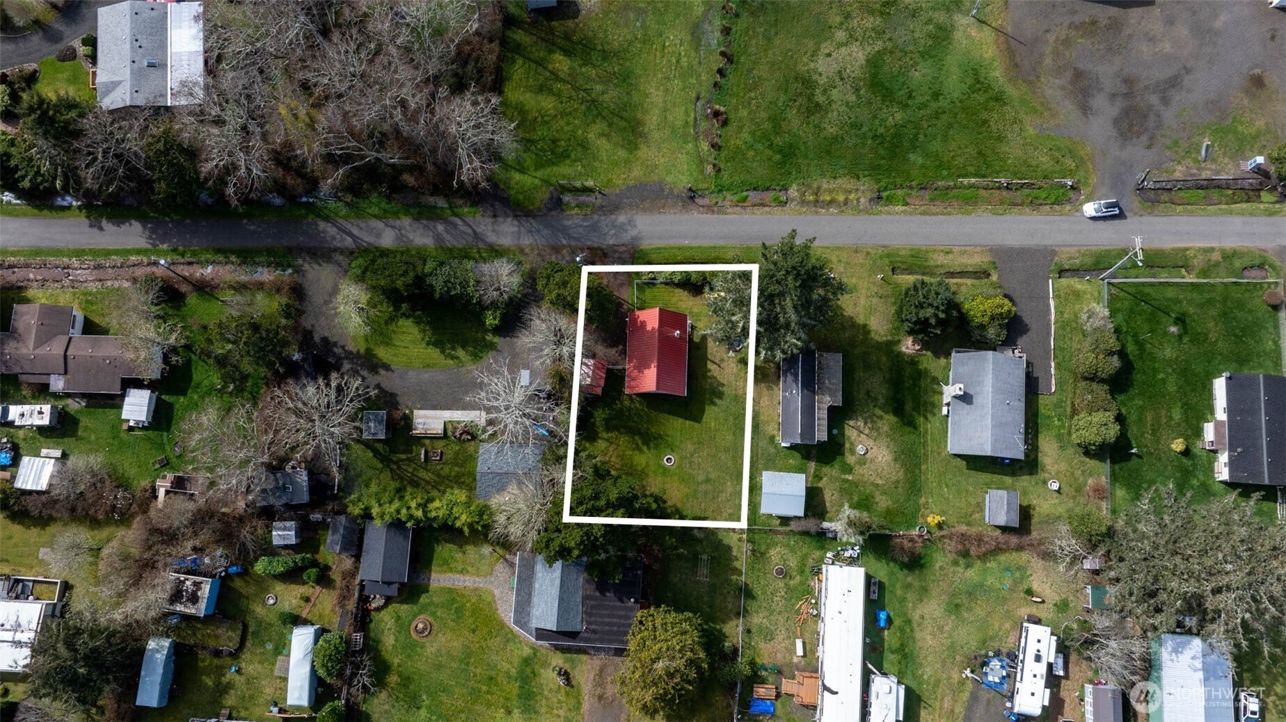 1660 1st Avenue , Grayland, WA 98547