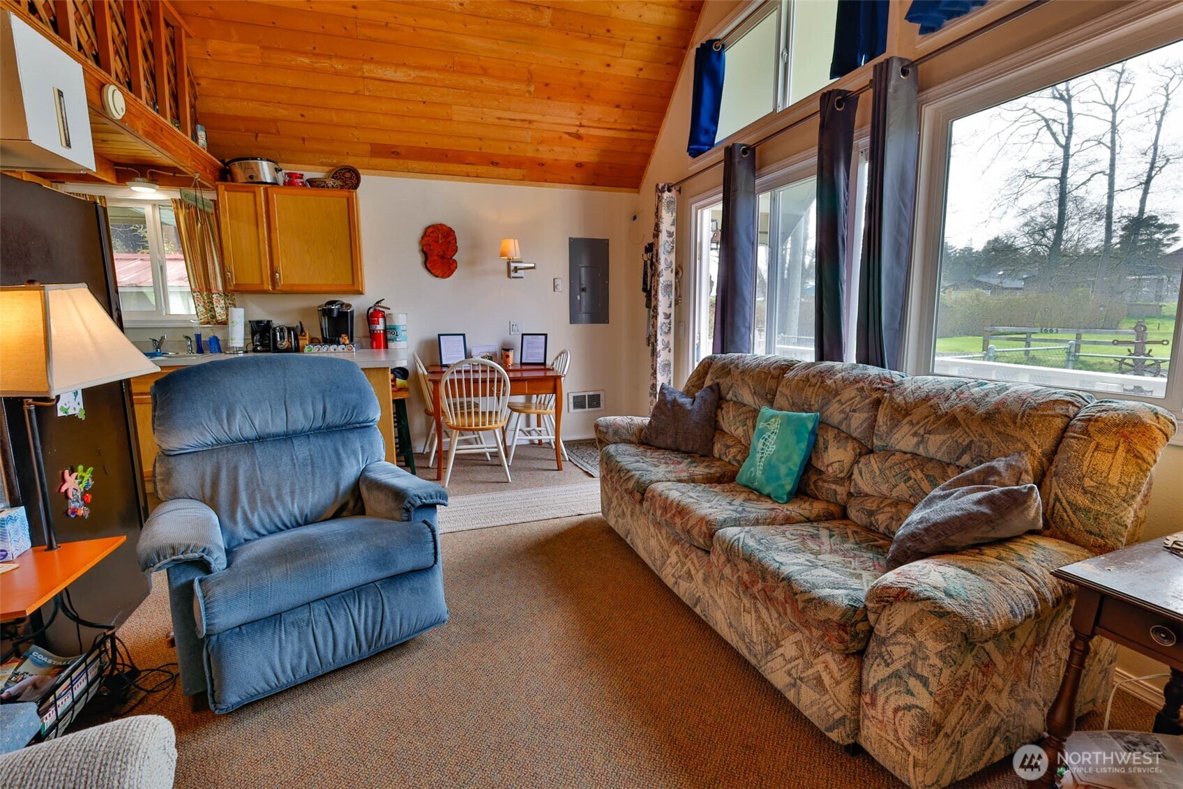 1660 1st Avenue , Grayland, WA 98547