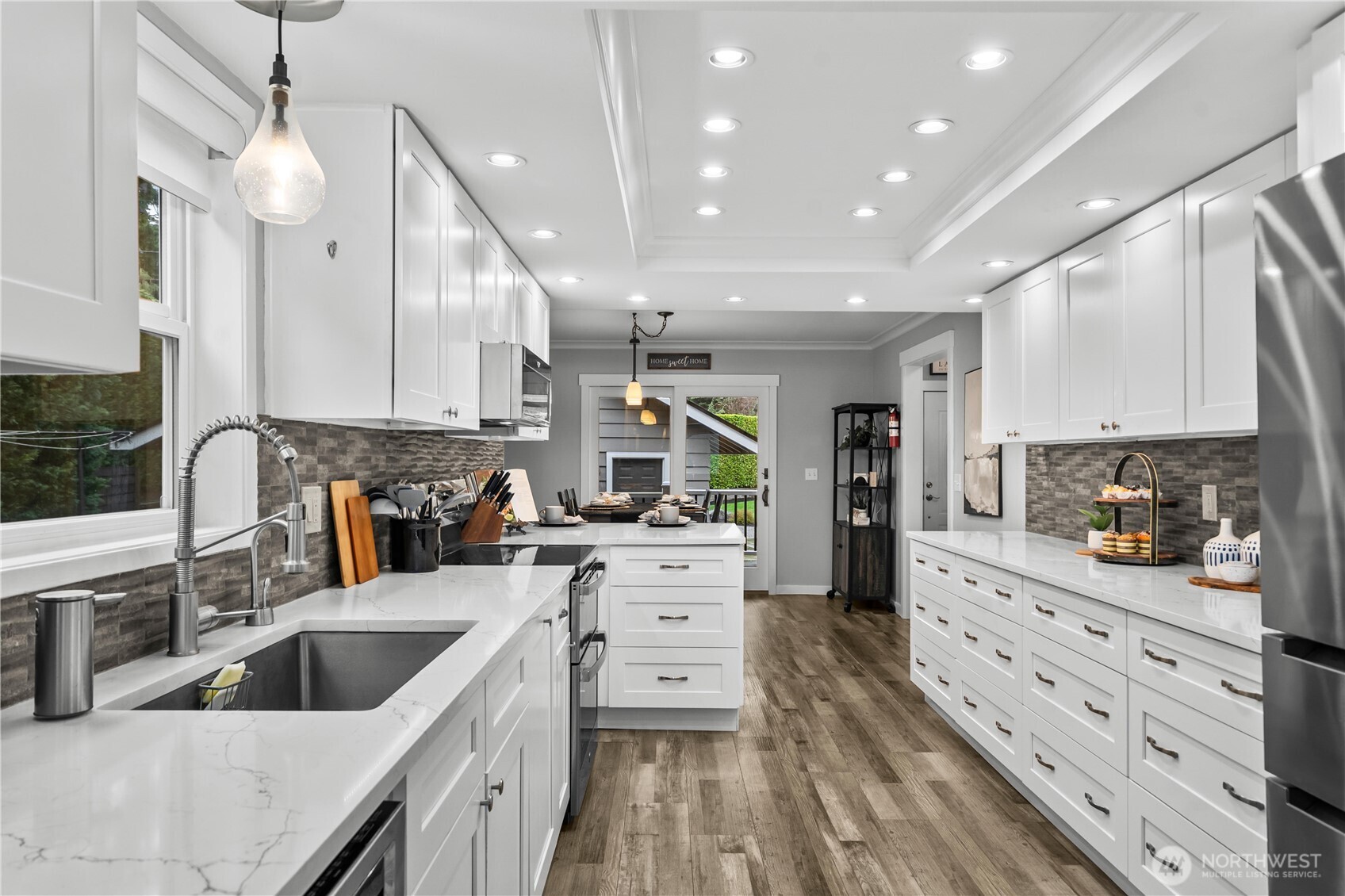 22963 SE 292nd Place , Black Diamond, WA 98010