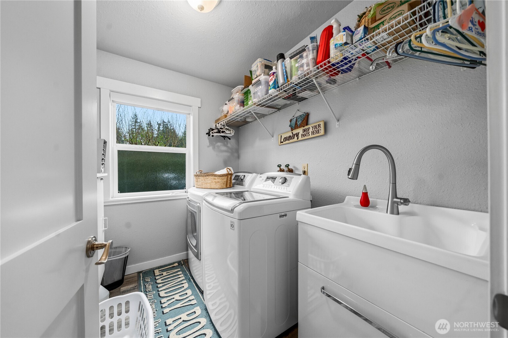 22963 SE 292nd Place , Black Diamond, WA 98010