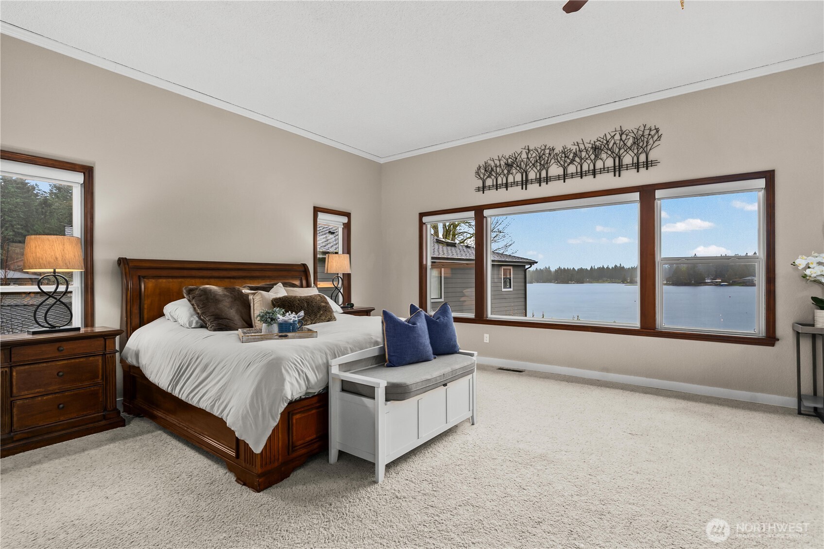 22963 SE 292nd Place , Black Diamond, WA 98010