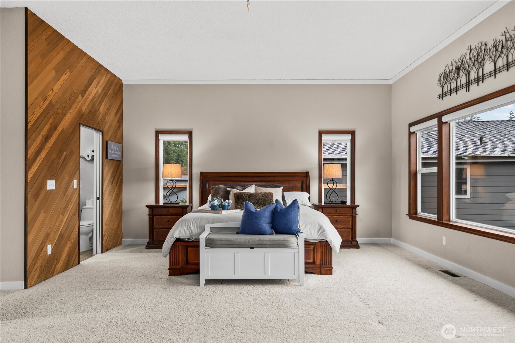 22963 SE 292nd Place , Black Diamond, WA 98010