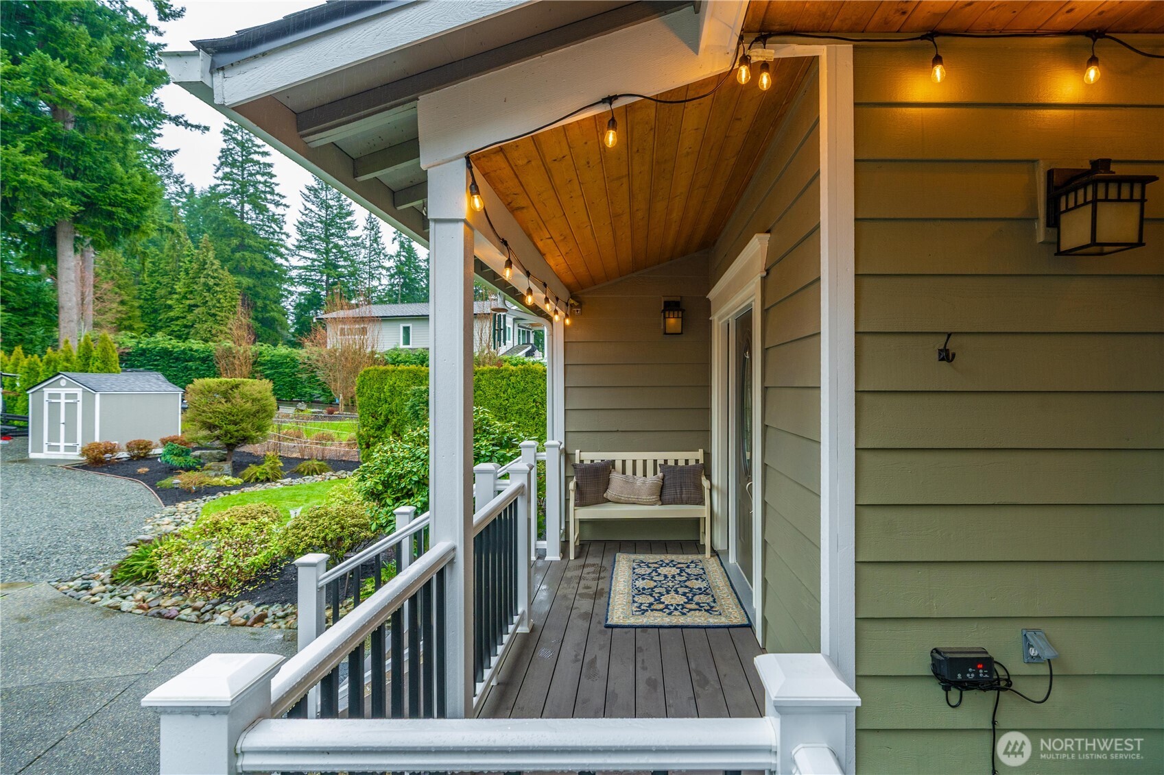 22963 SE 292nd Place , Black Diamond, WA 98010