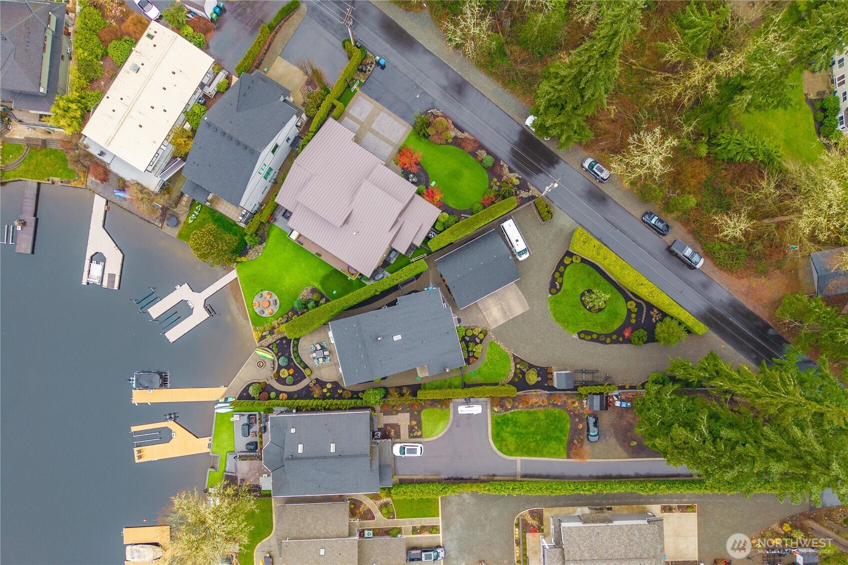 22963 SE 292nd Place , Black Diamond, WA 98010