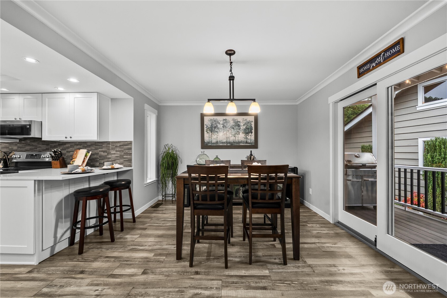 22963 SE 292nd Place , Black Diamond, WA 98010