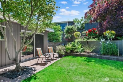 3439 24th Avenue W, Seattle, WA 98199 - Photo 35