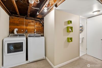 823 NE 58th Street , Seattle, WA 98105 - Photo 20