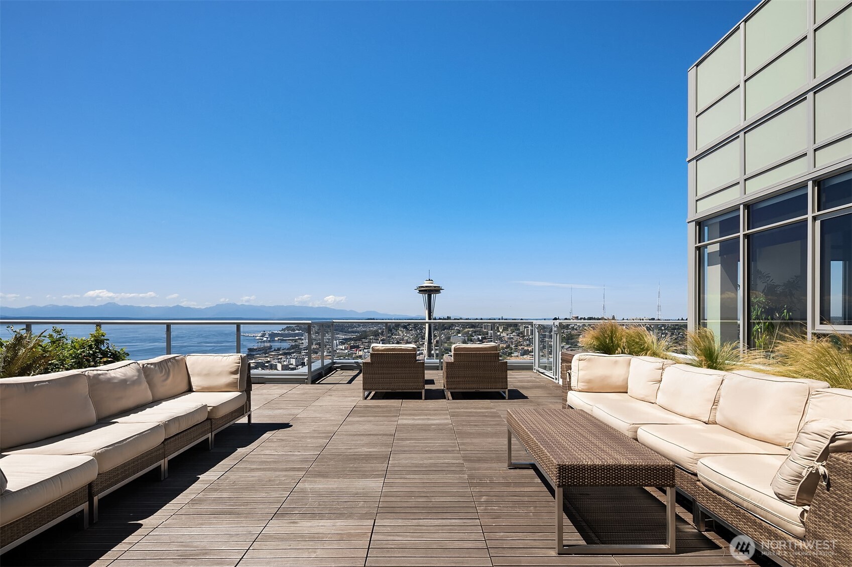 583 Battery Street #507N, Seattle, WA 98121