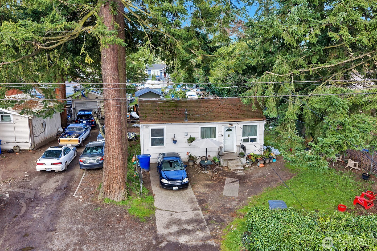 12644 Des Moines Memorial Dr , Burien, WA 98168