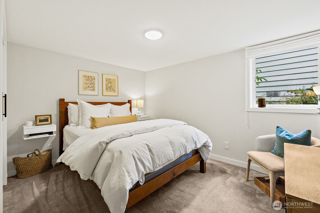 1114 N 77th Street , Seattle, WA 98103