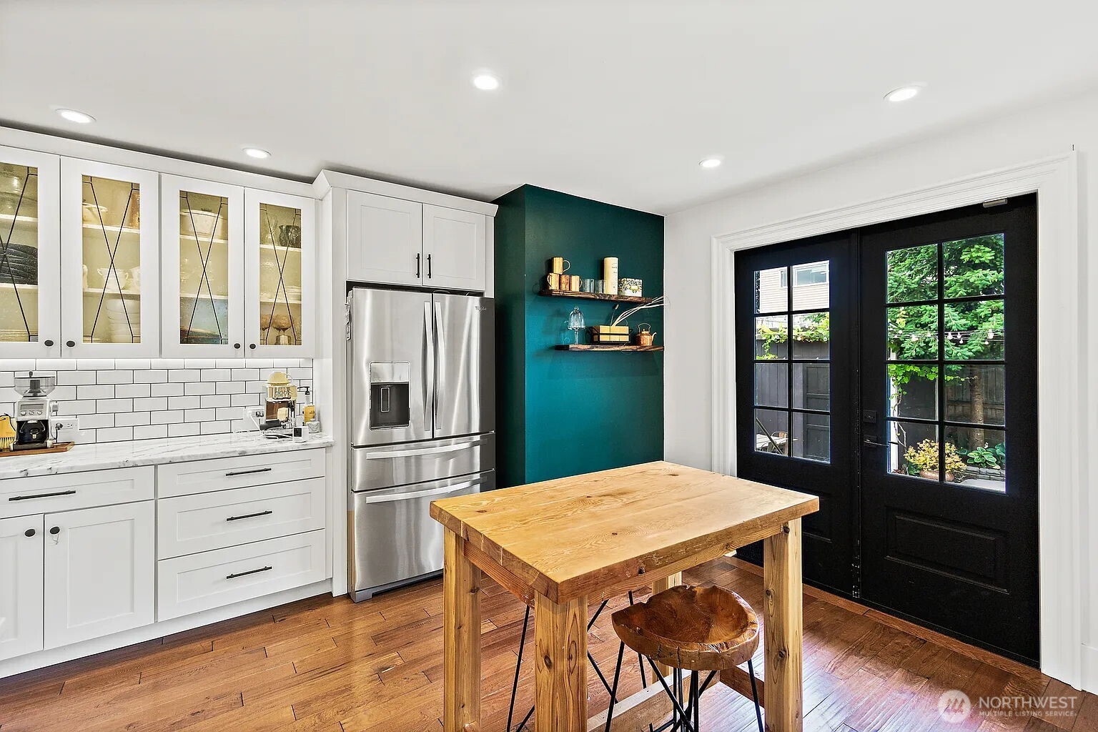 1114 N 77th Street , Seattle, WA 98103