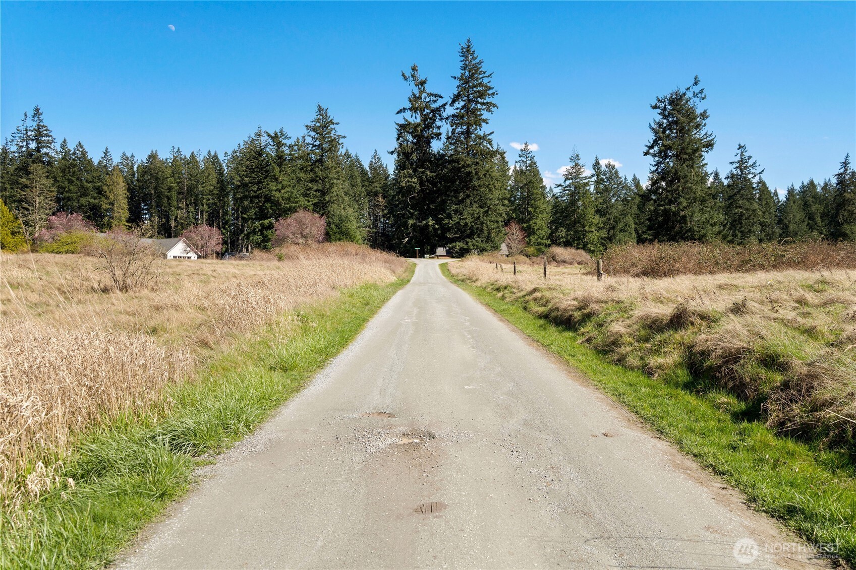 4320 Barbara Lane , Clinton, WA 98236