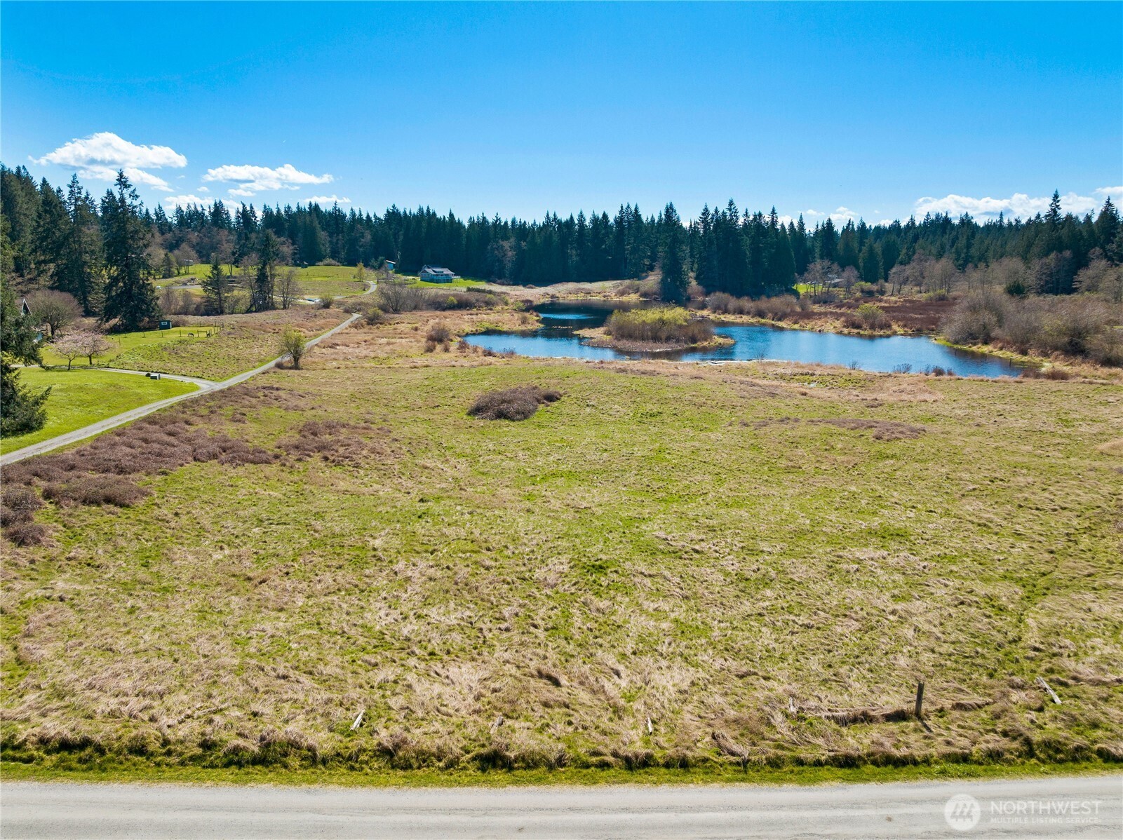 4320 Barbara Lane , Clinton, WA 98236