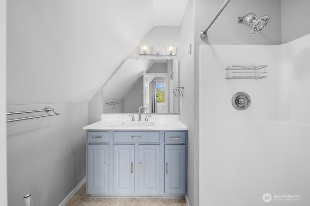 2228 192nd Place SW, Lynnwood, WA 98036