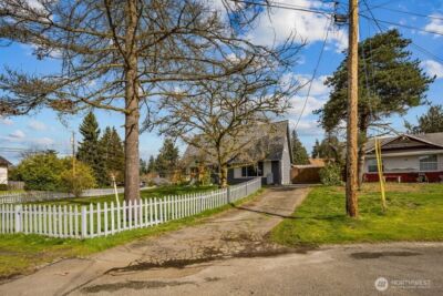 2228 192nd Place SW, Lynnwood, WA 98036 - Photo 2