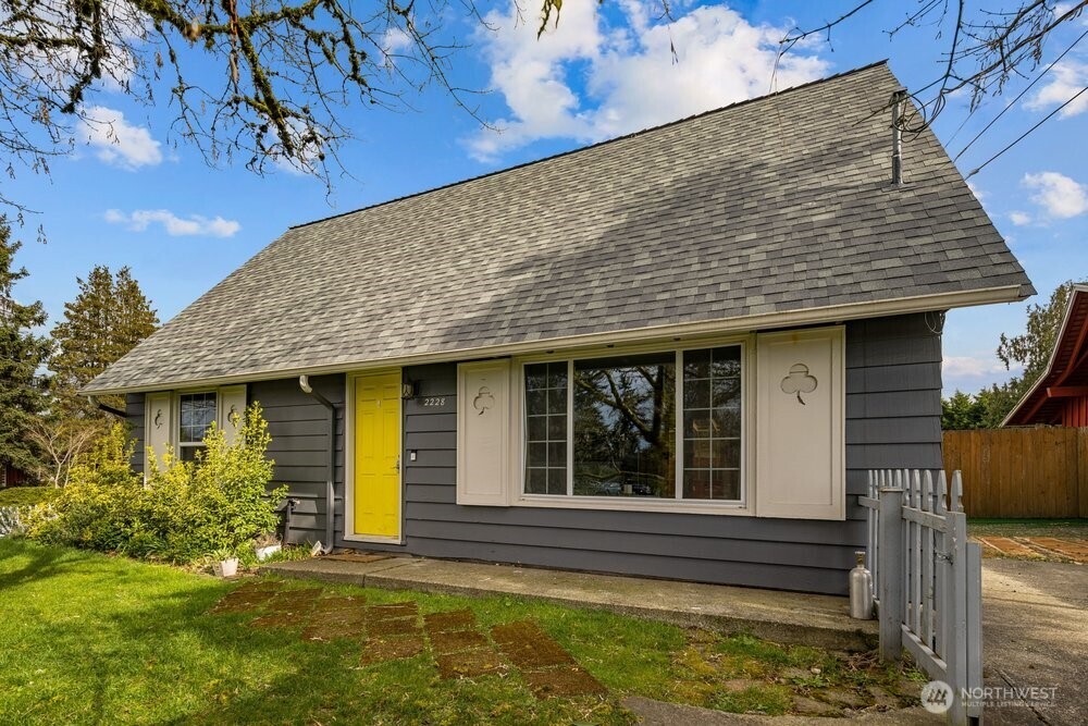 2228 192nd Place SW, Lynnwood, WA 98036
