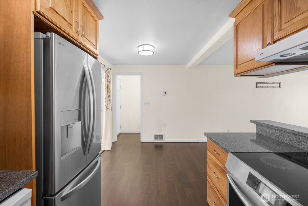 2228 192nd Place SW, Lynnwood, WA 98036