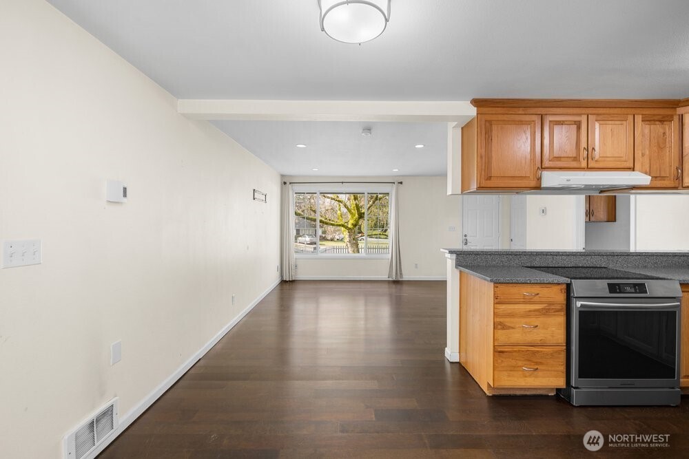 2228 192nd Place SW, Lynnwood, WA 98036