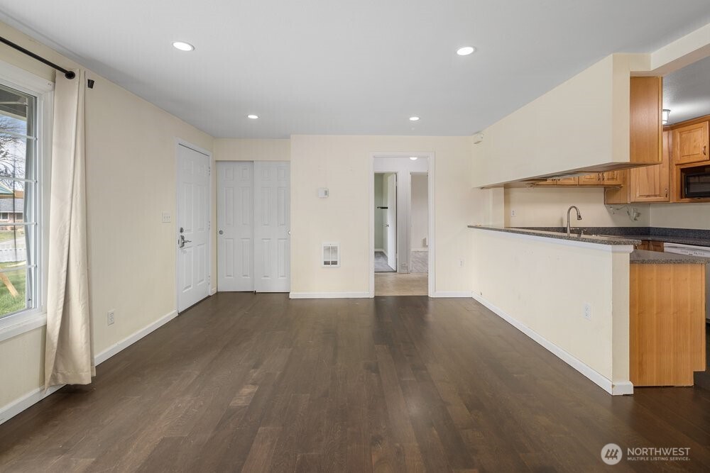 2228 192nd Place SW, Lynnwood, WA 98036