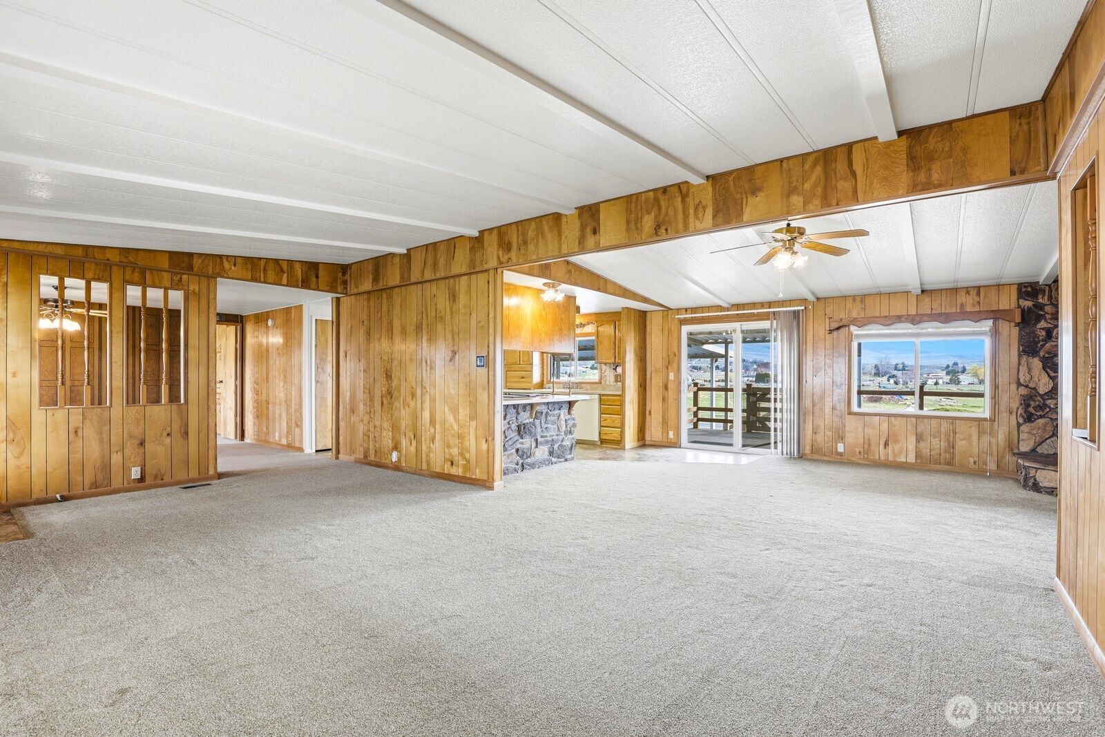 150 Dusty Puddle Road #A&B, Selah, WA 98942
