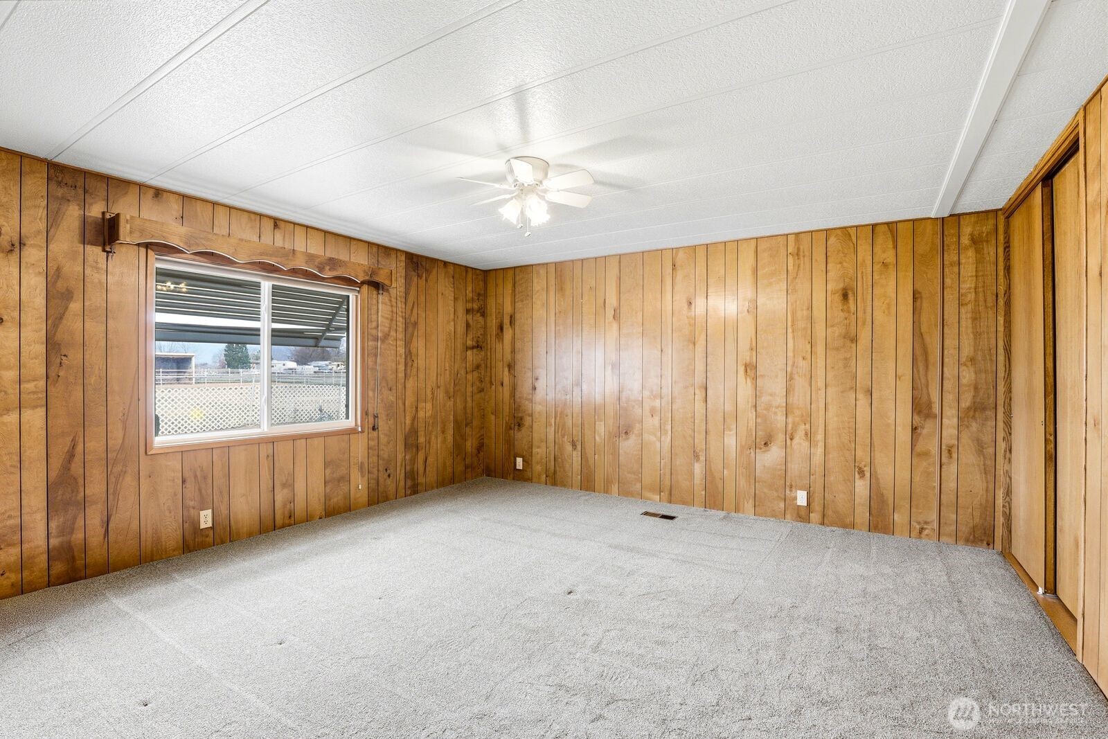 150 Dusty Puddle Road #A&B, Selah, WA 98942