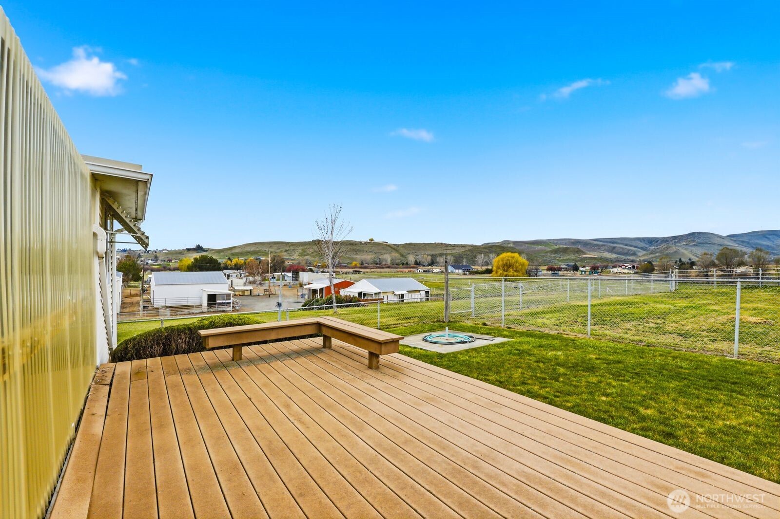 150 Dusty Puddle Road #A&B, Selah, WA 98942