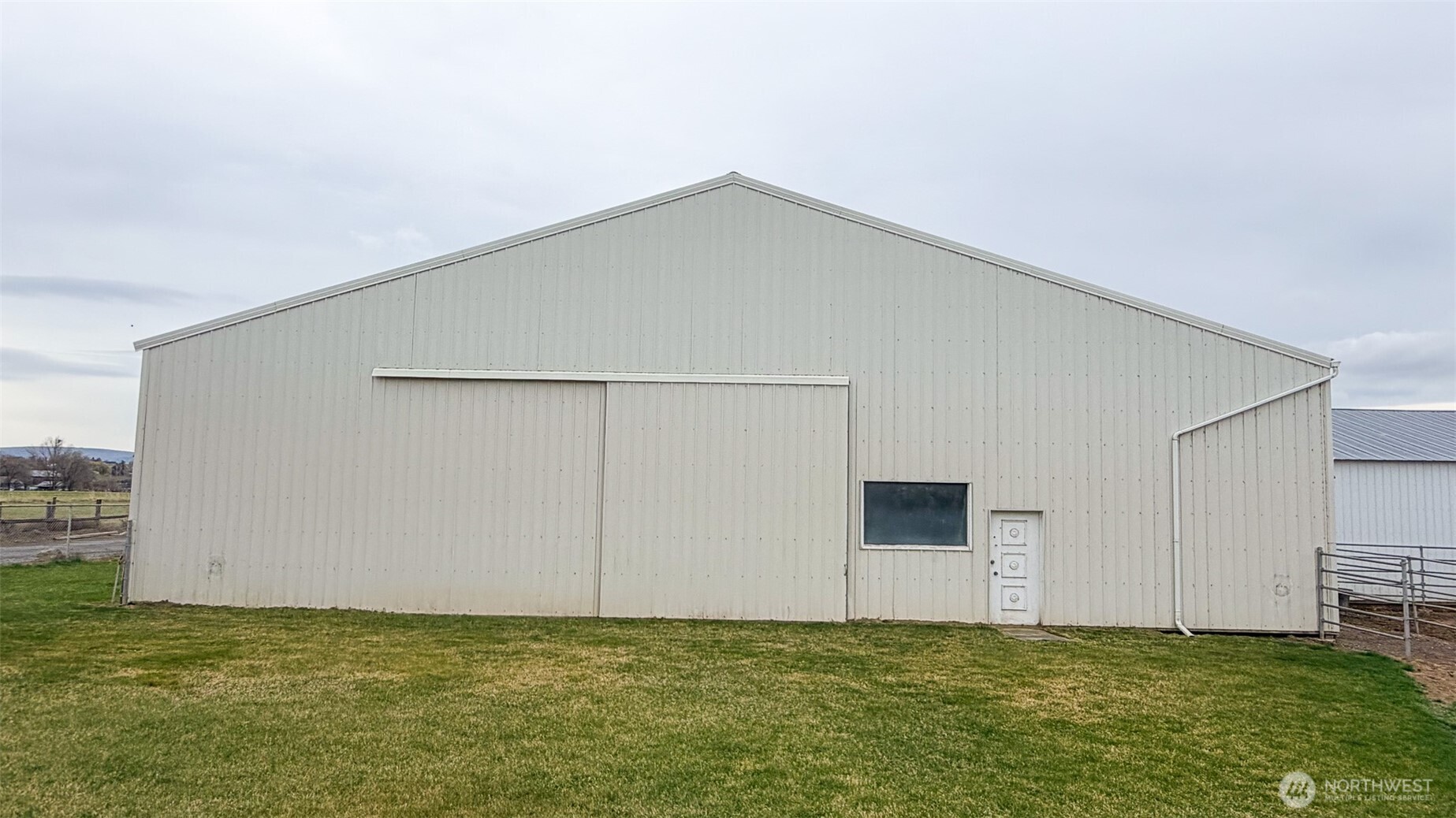 150 Dusty Puddle Road #A&B, Selah, WA 98942